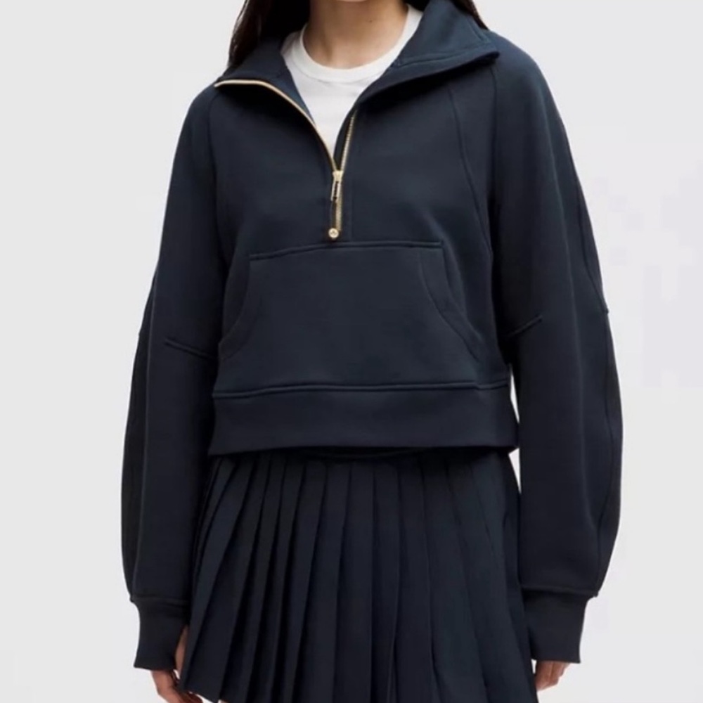 Lululemon Scuba Oversized Half-Zip navy with gold zipper XS/S